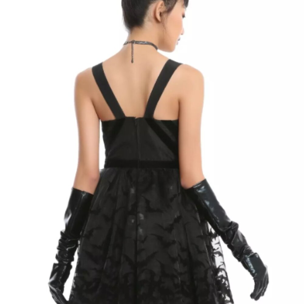 RARE - DC Comics Batman Formal Dress from Hot Topic - Picture 4 of 9